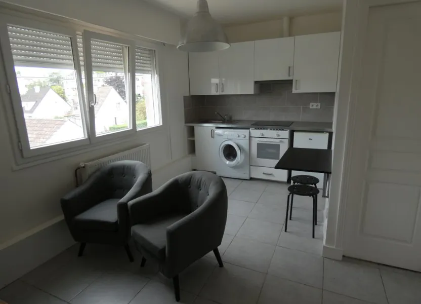 Chambre Place Roland Cauchy à Sucy-en-Brie
