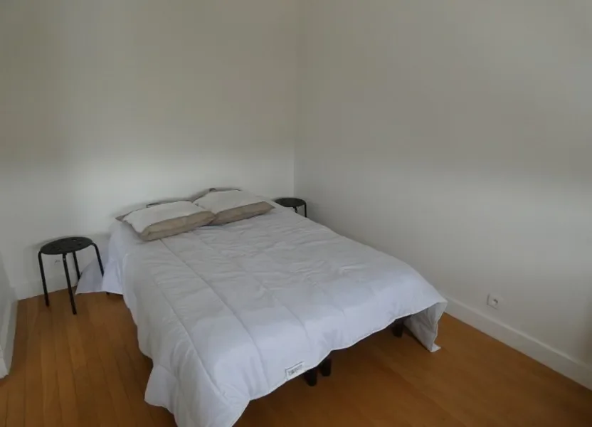 Chambre Place Roland Cauchy à Sucy-en-Brie