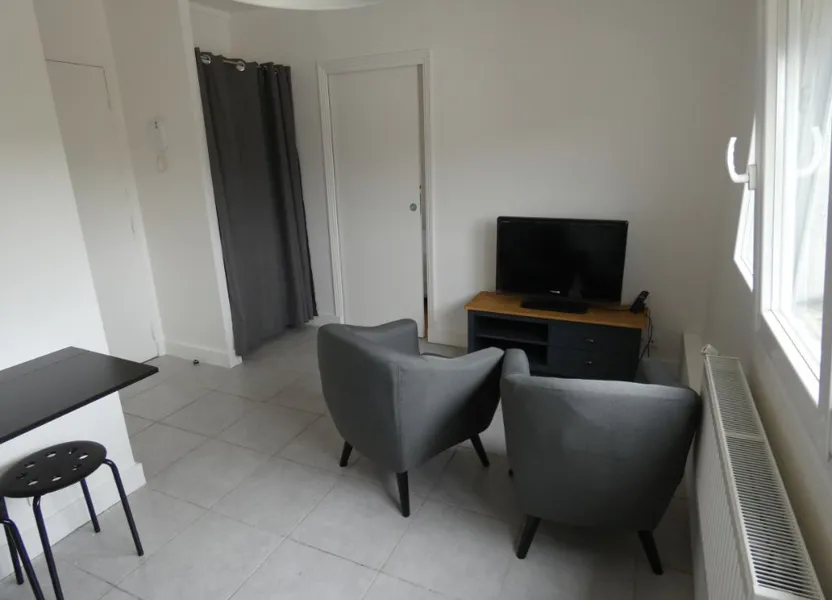 Chambre Place Roland Cauchy à Sucy-en-Brie