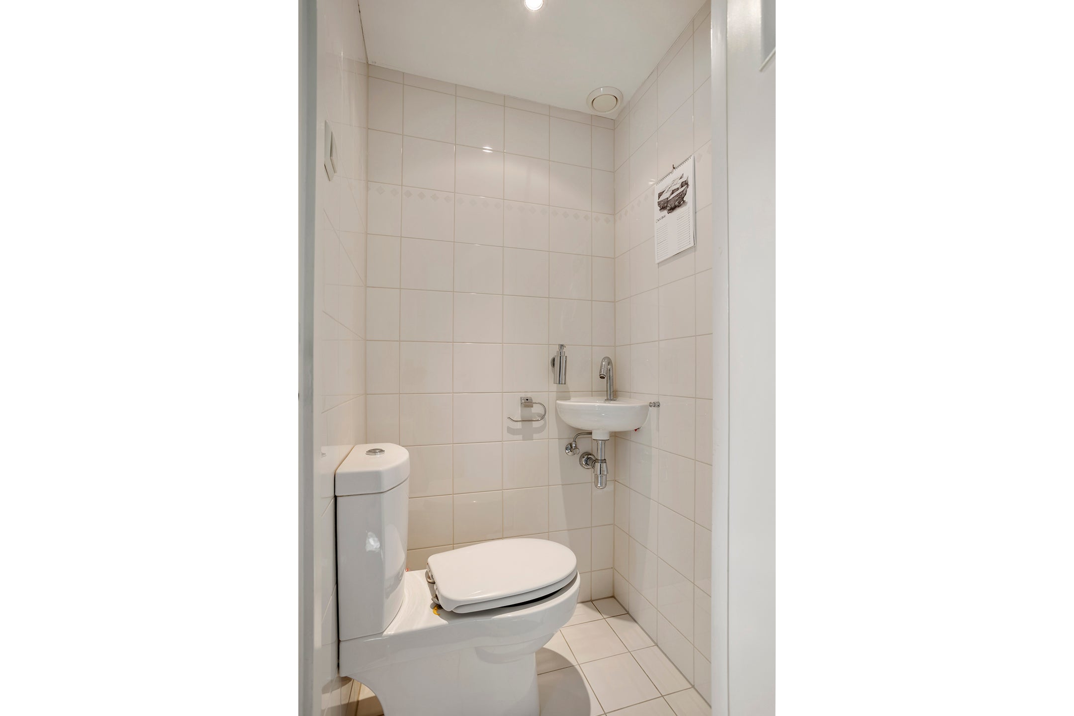 Hoekwoning te koop: Dr Augustijnlaan 33, Rijswijk