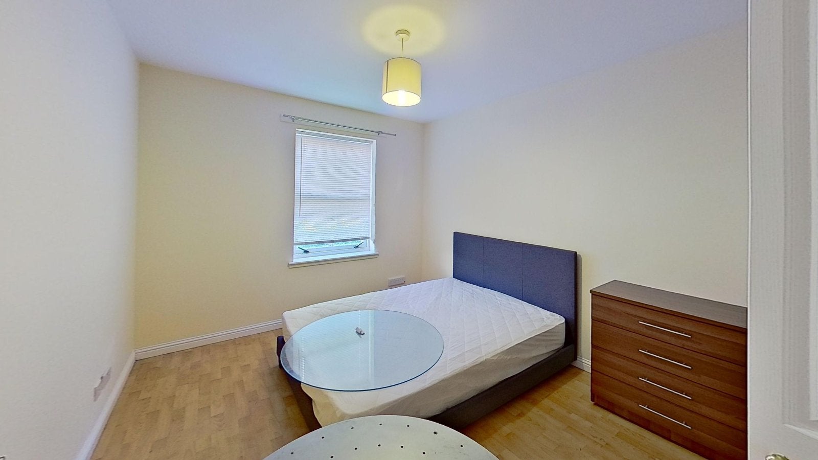 Room Murano Place in City of Edinburgh