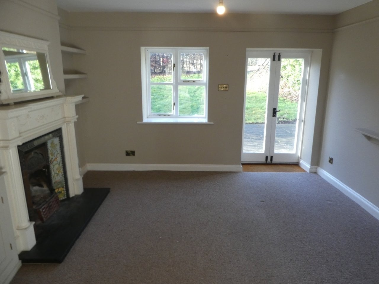 Flat Scottlethorpe Road in South Kesteven