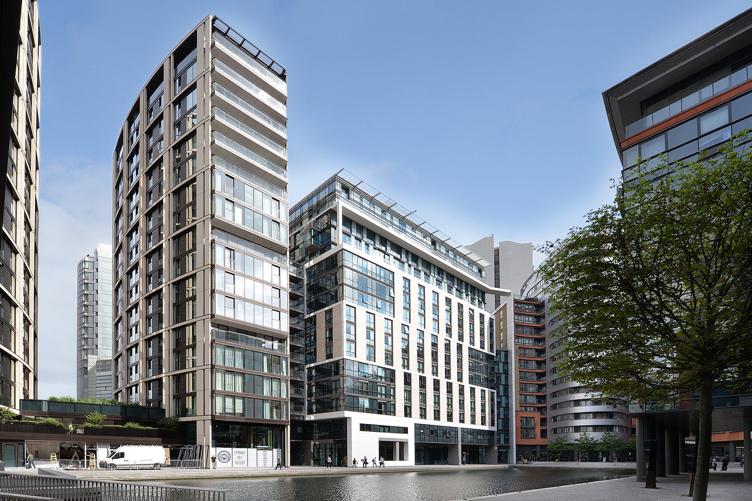 Flat Merchant Square in City of Westminster
