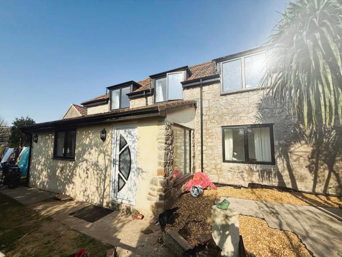House Laurel Gardens in Yatton