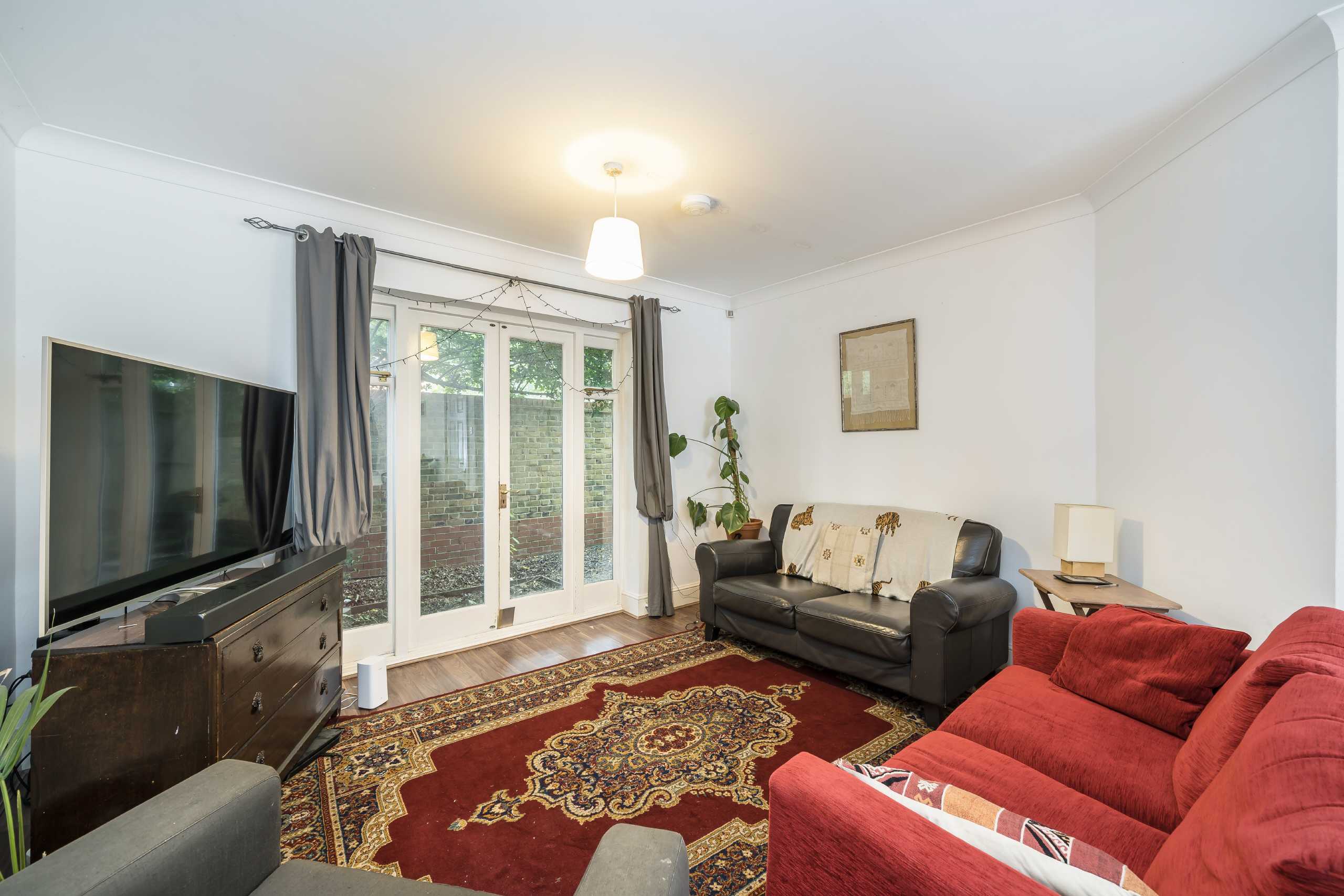 House Pearman Street in Greater London