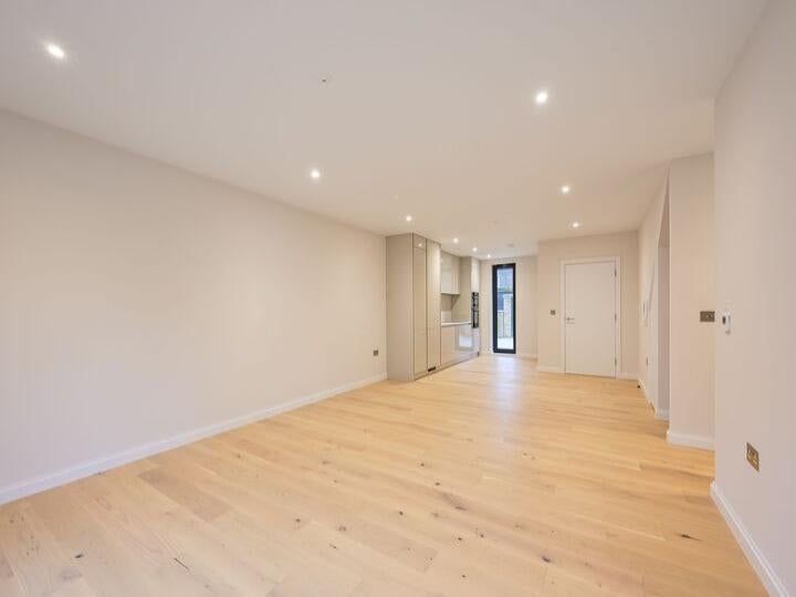 Flat Loats Road in Greater London