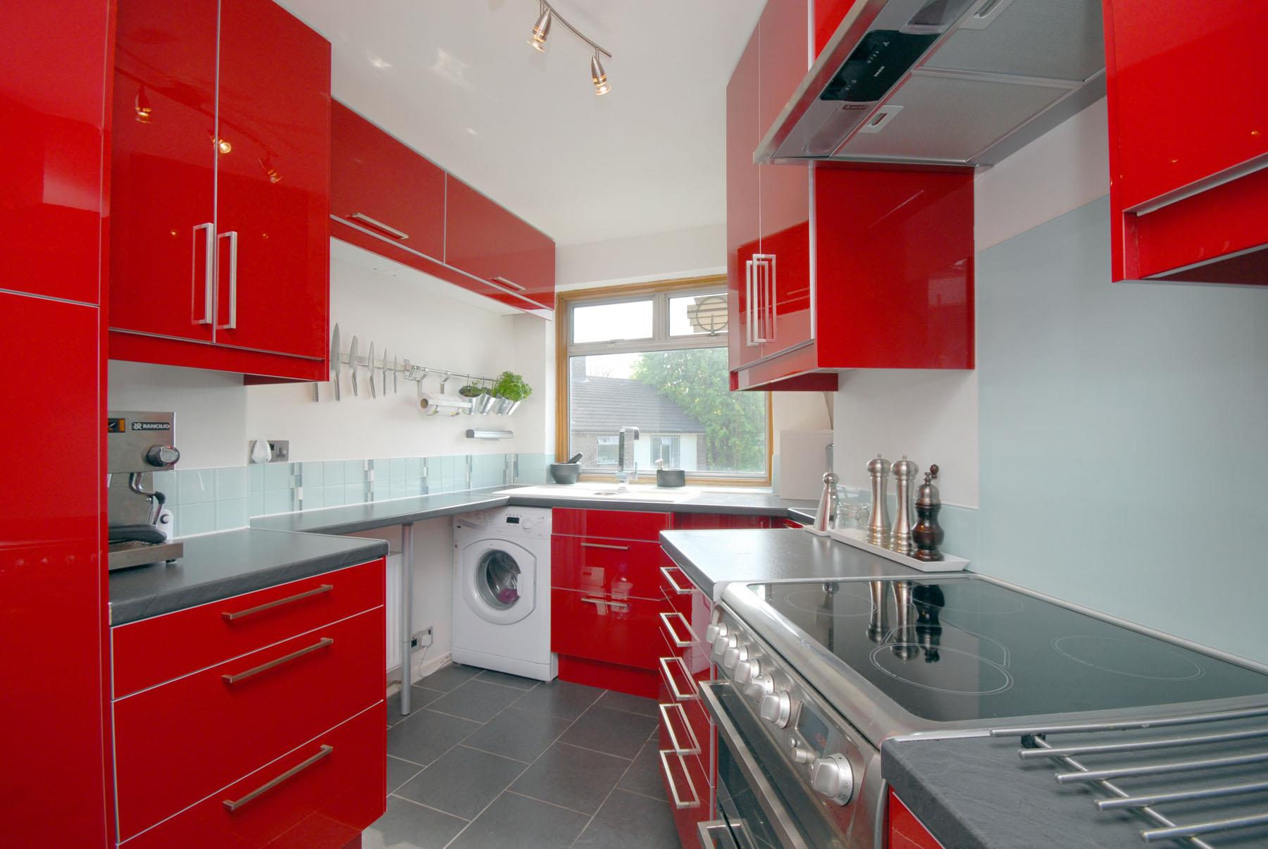 Flat Abbotts Close in Greater London