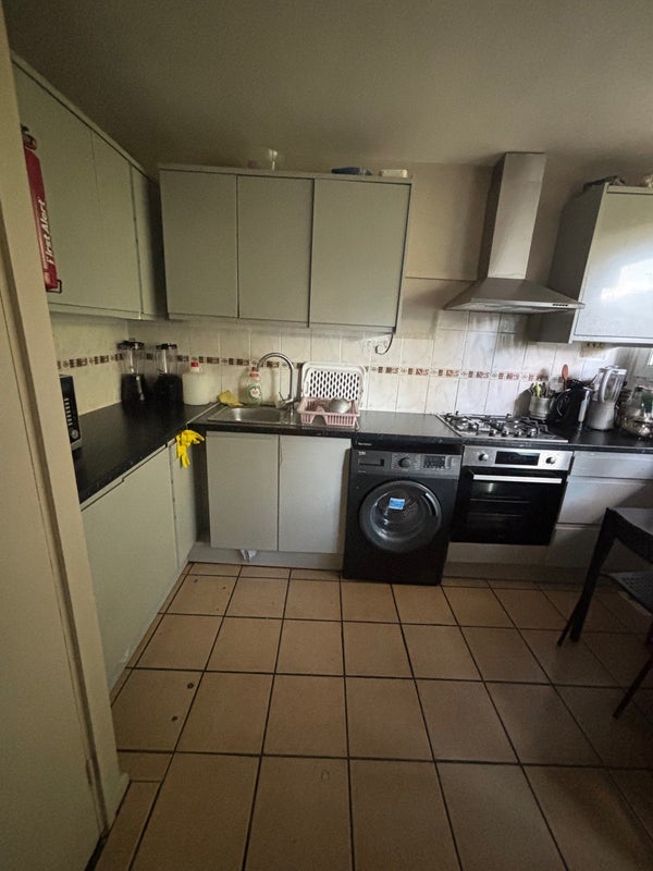 Room John Ruskin Street in Greater London