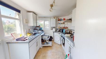 House Elm Grove in Brighton