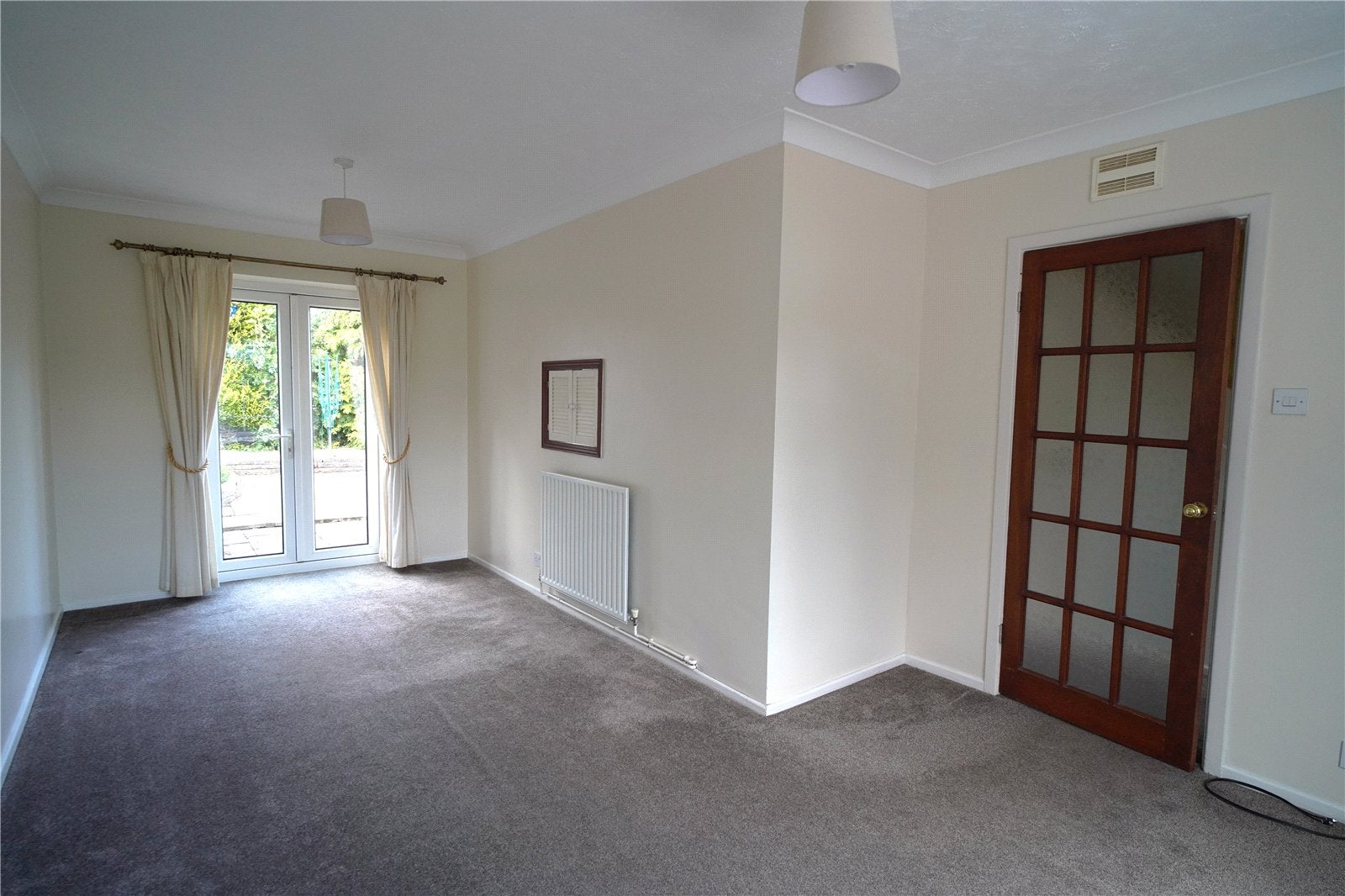 House Penfold Close in Bishop's Tachbrook