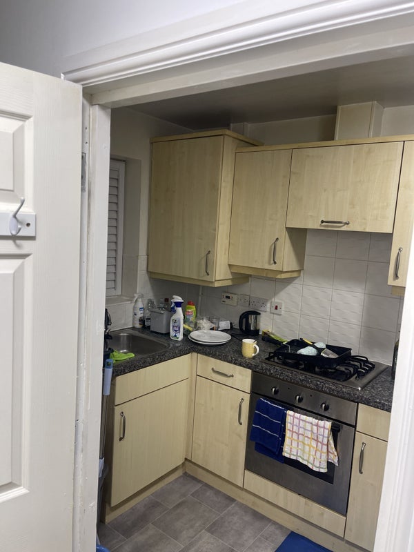 Room Breccia Gardens in St Helens