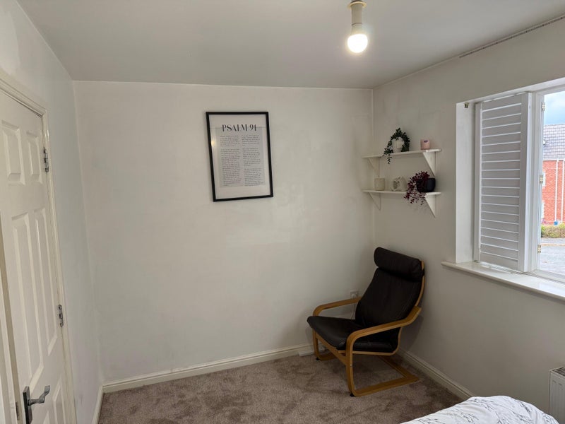 Room Breccia Gardens in St Helens