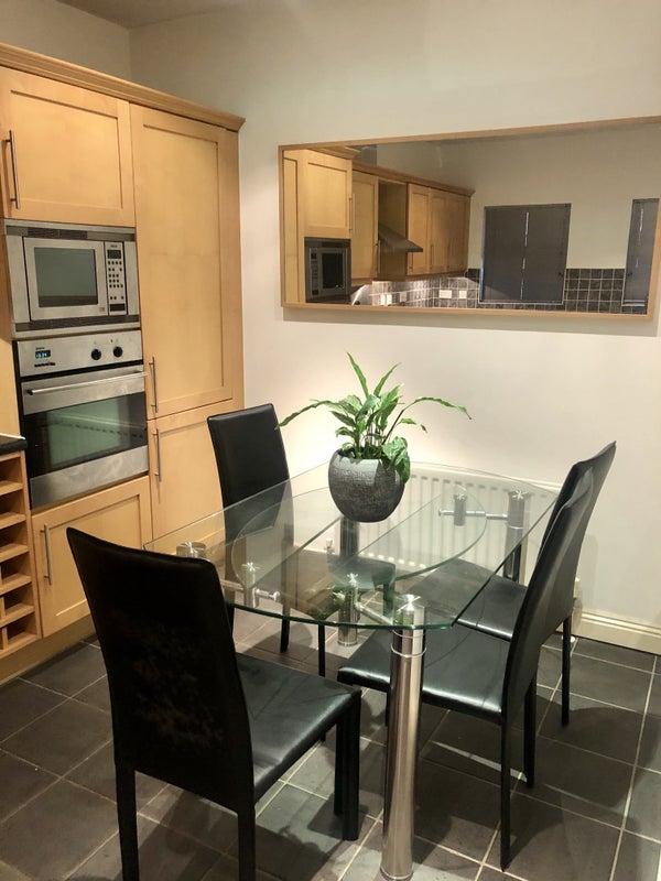 Flat Abberley Mews in Greater London