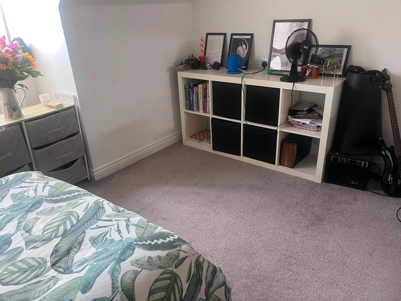 Room Ffordd Mograig in Cardiff
