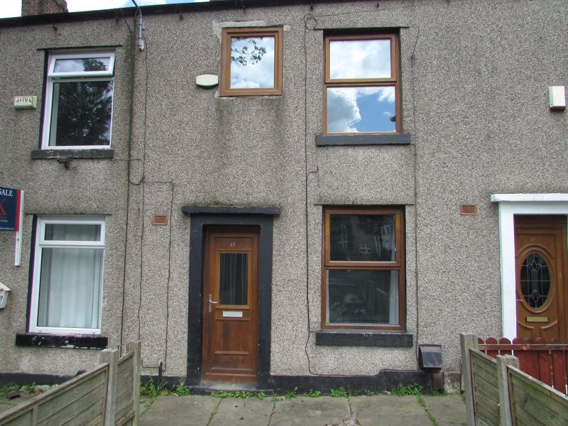 House Fairlands Street in Milnrow