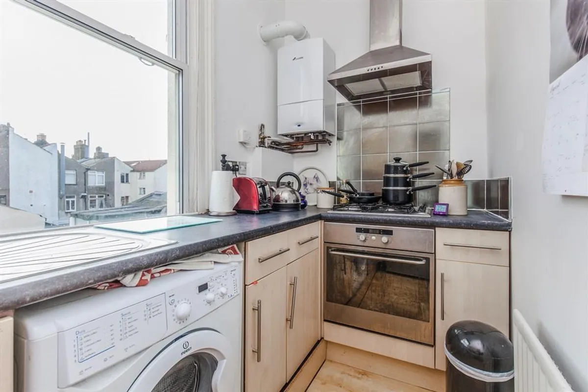 Flat Lansdowne Place in Hove