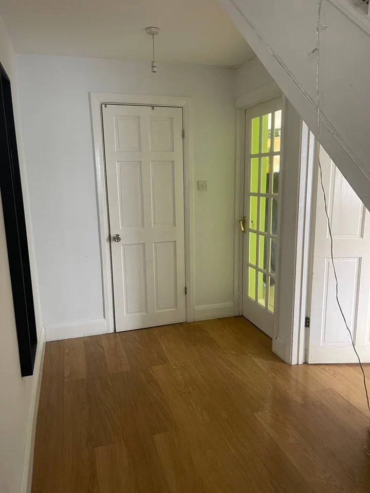 House Hedgemans Road in Greater London