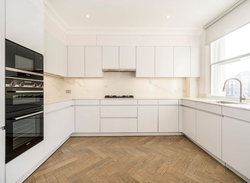 Flat Bryanston Square in City of Westminster