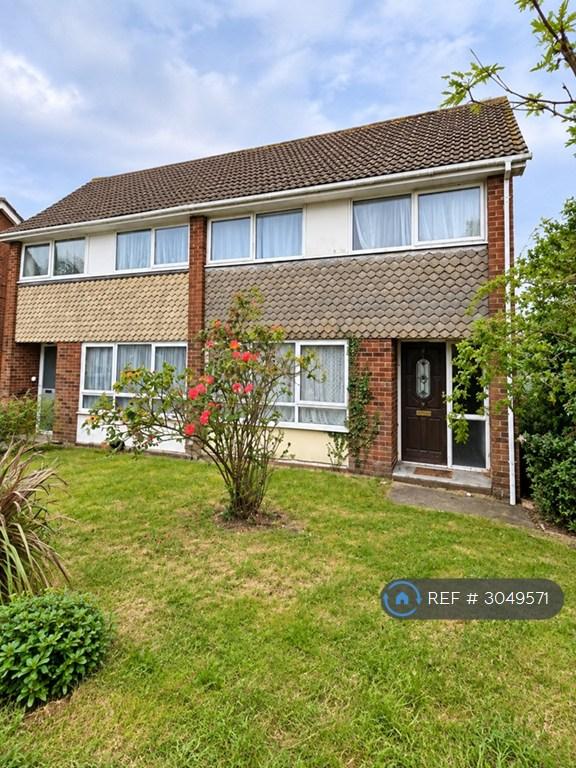 House Long Meadow Way in Canterbury