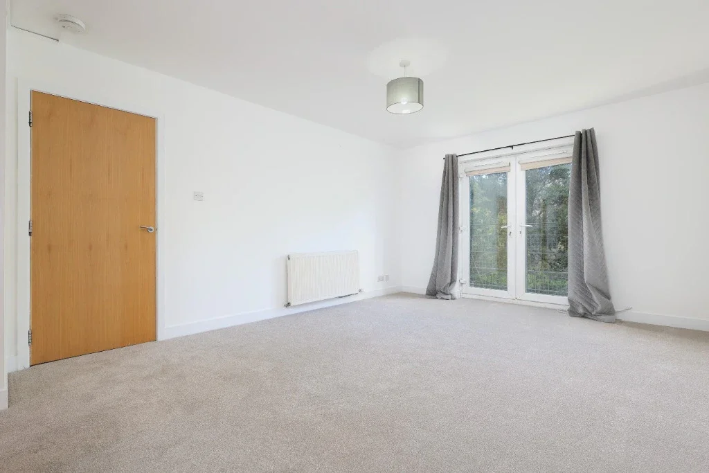 Flat Bridgend in Stewarton
