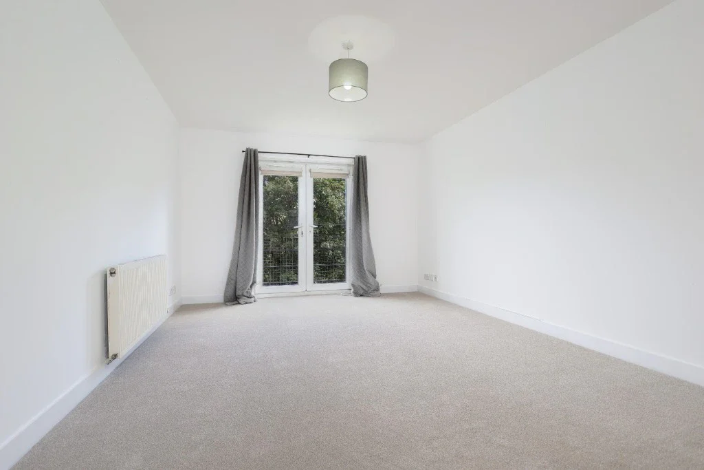 Flat Bridgend in Stewarton