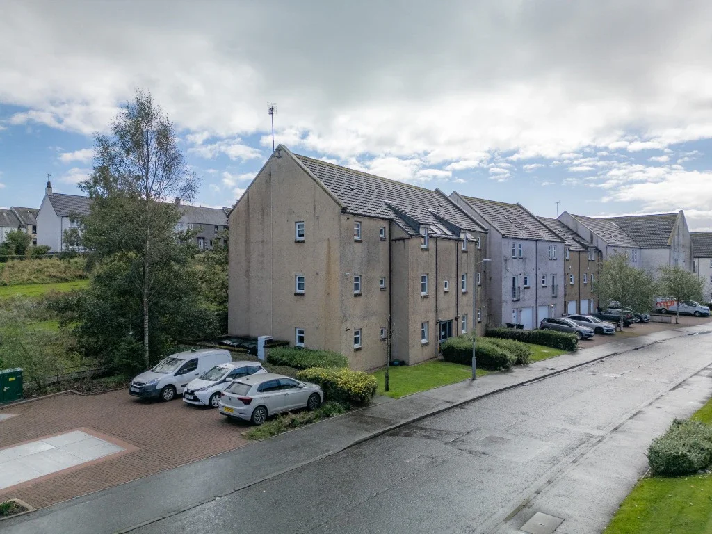 Flat Bridgend in Stewarton