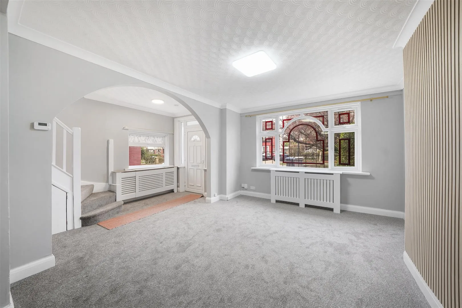 House Abbotts Drive in Greater London
