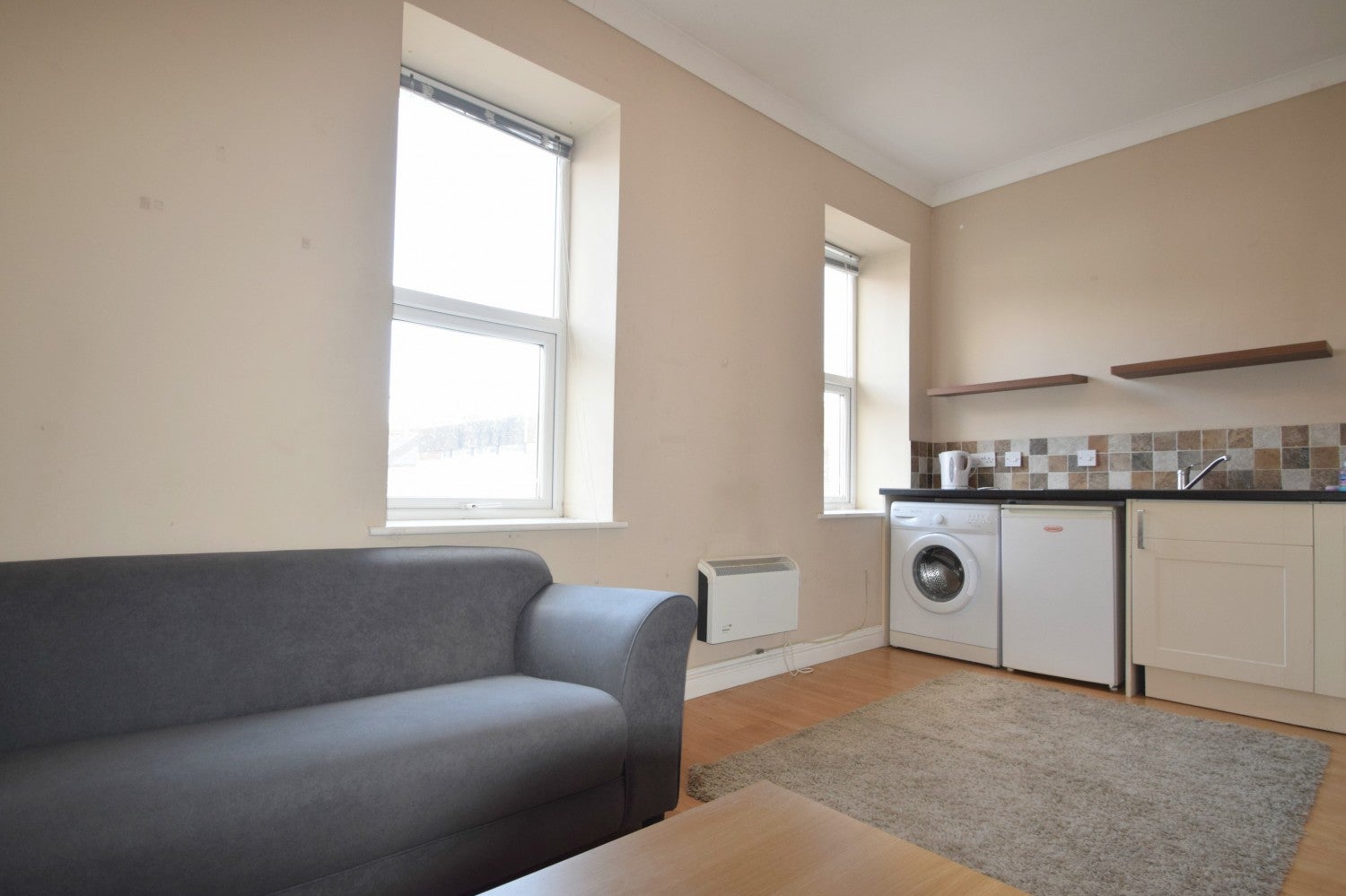Flat Clifton Street in Cardiff