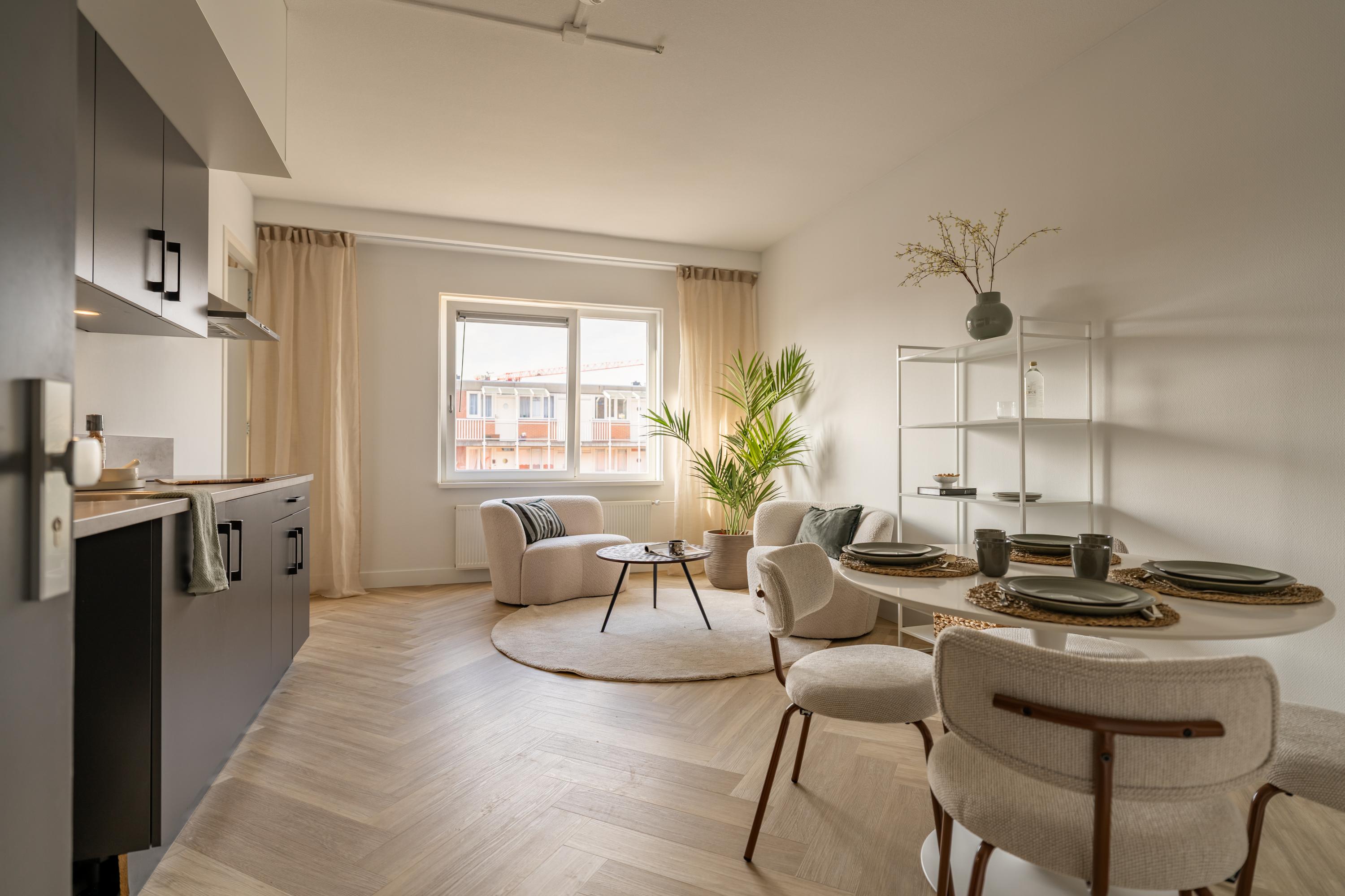 Studio te koop: Nieuweweg 75C, Hoofddorp