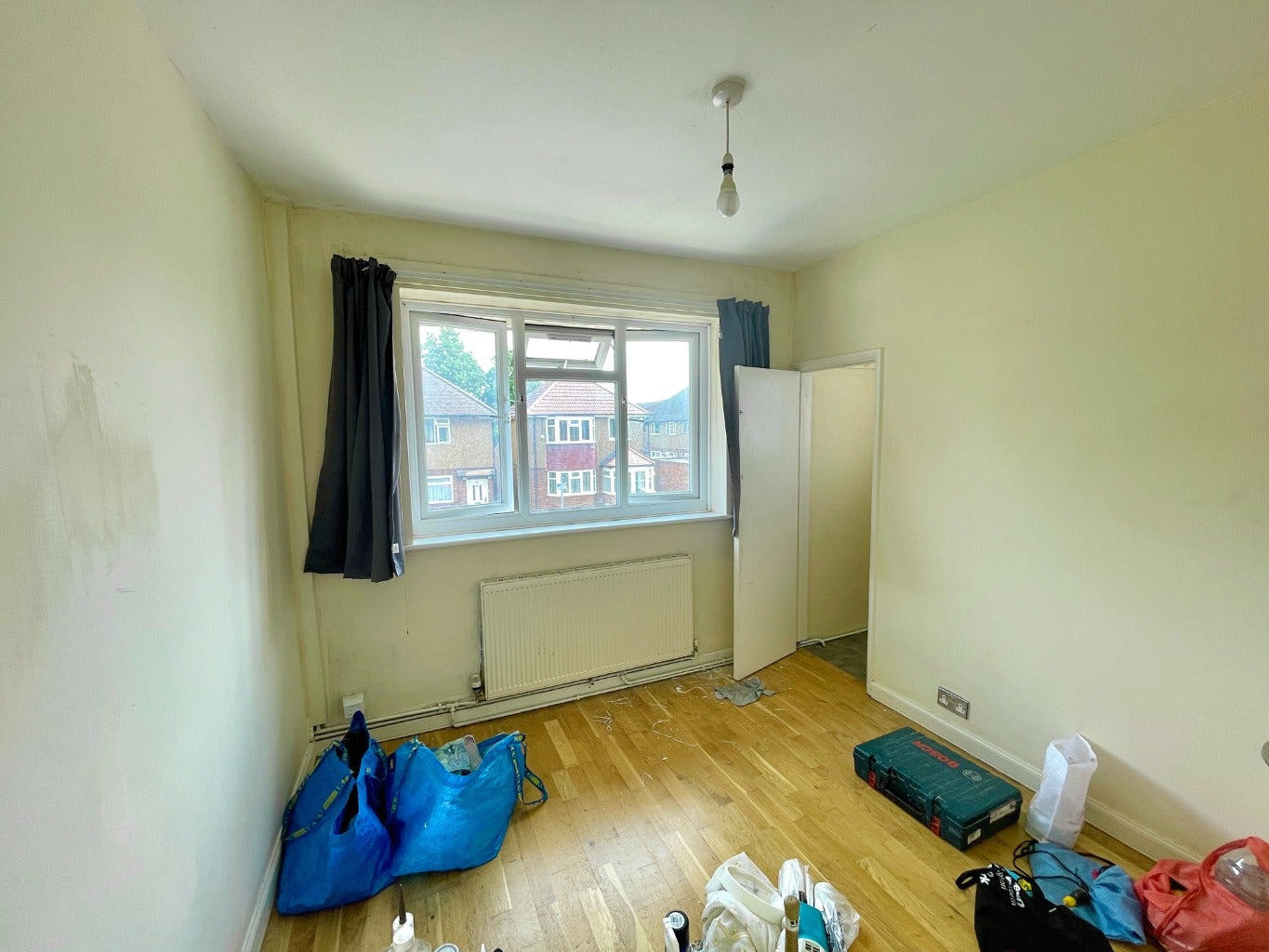 House Weldon Close in Greater London
