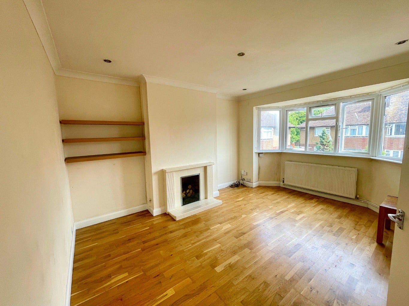House Weldon Close in Greater London