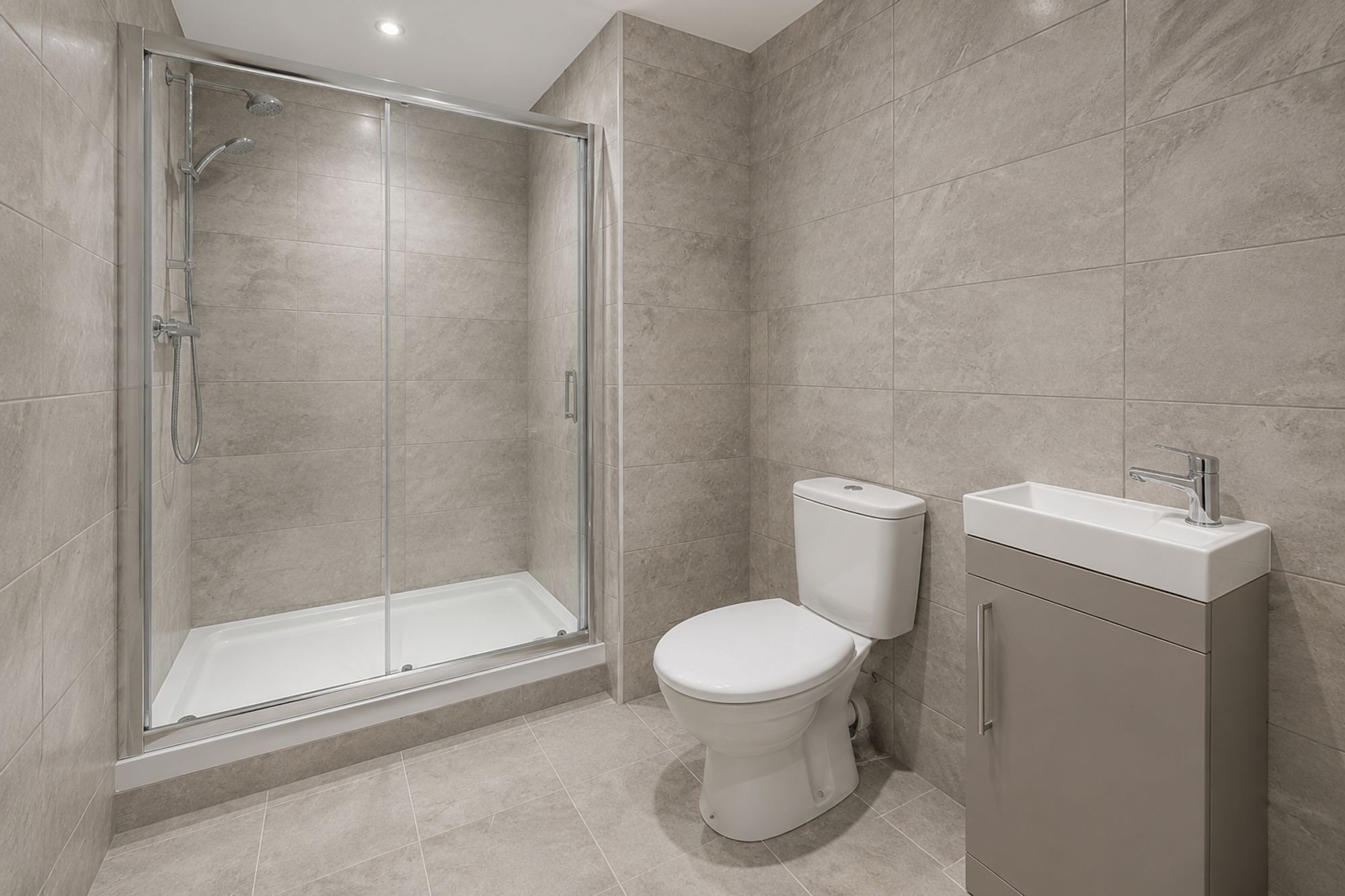 Room Manchester Road in Farnworth