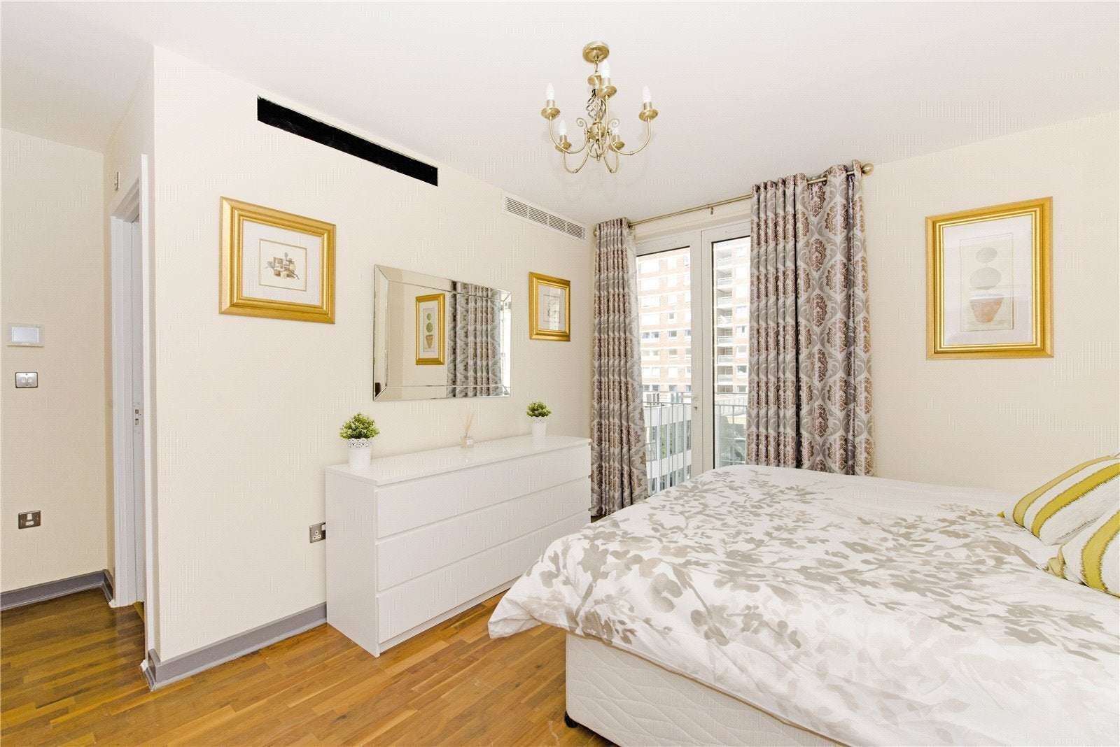 Flat Edgware Road in City of Westminster