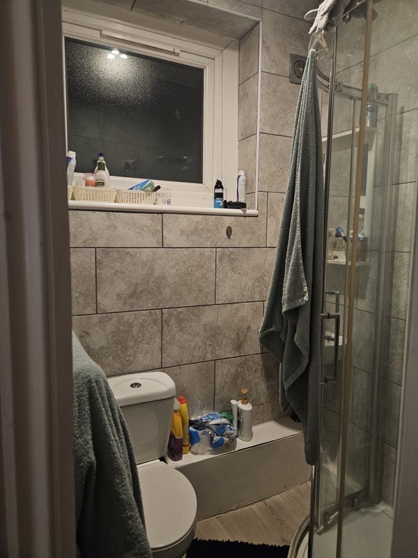 Room Coldharbour Lane in Greater London