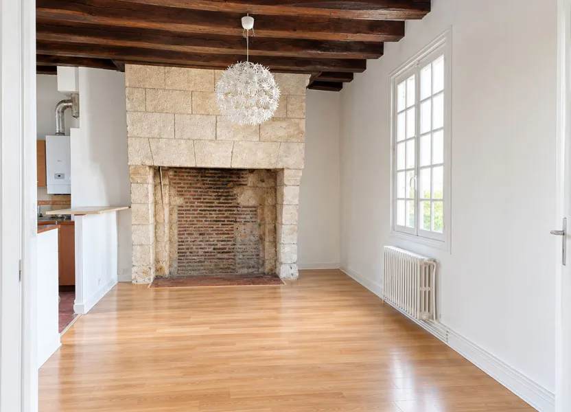Flat Rue du Champ de Mars in Tours