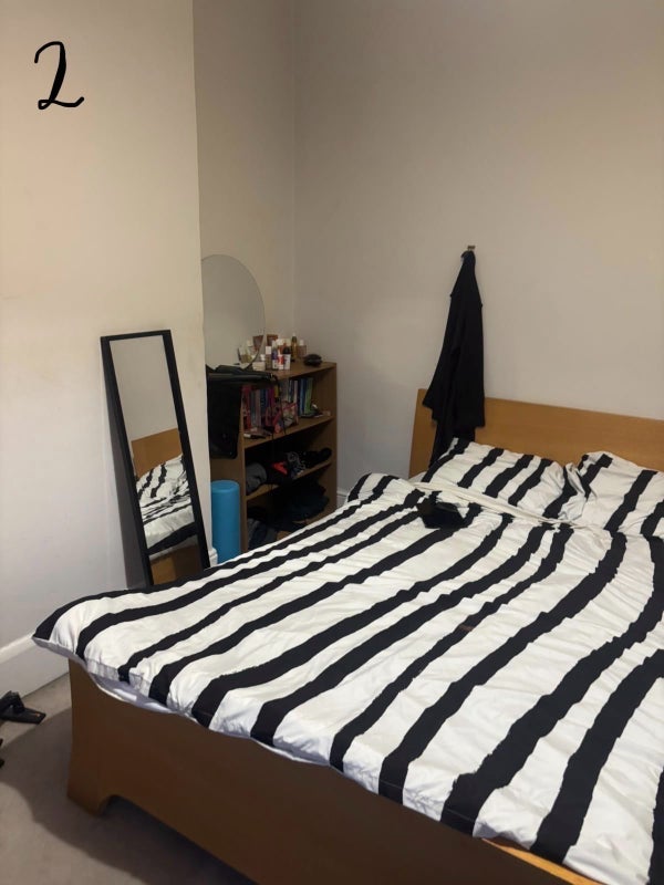 Room Kimberley Road in Greater London