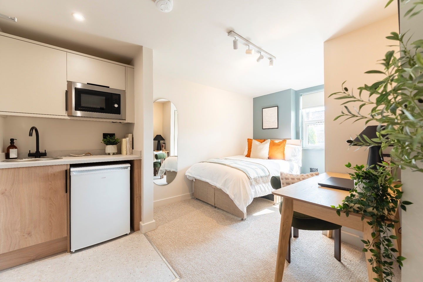 Flat Peach Street in Derby