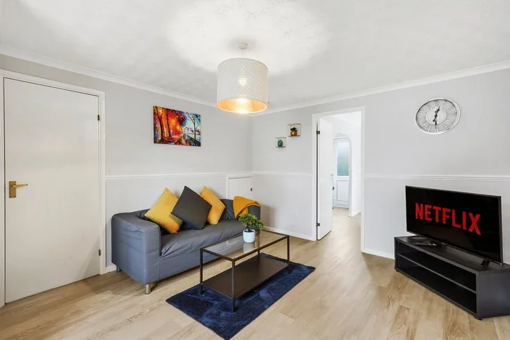 House Belfry Close in Elstow