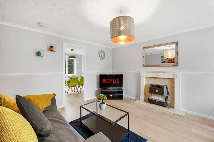 House Belfry Close in Elstow