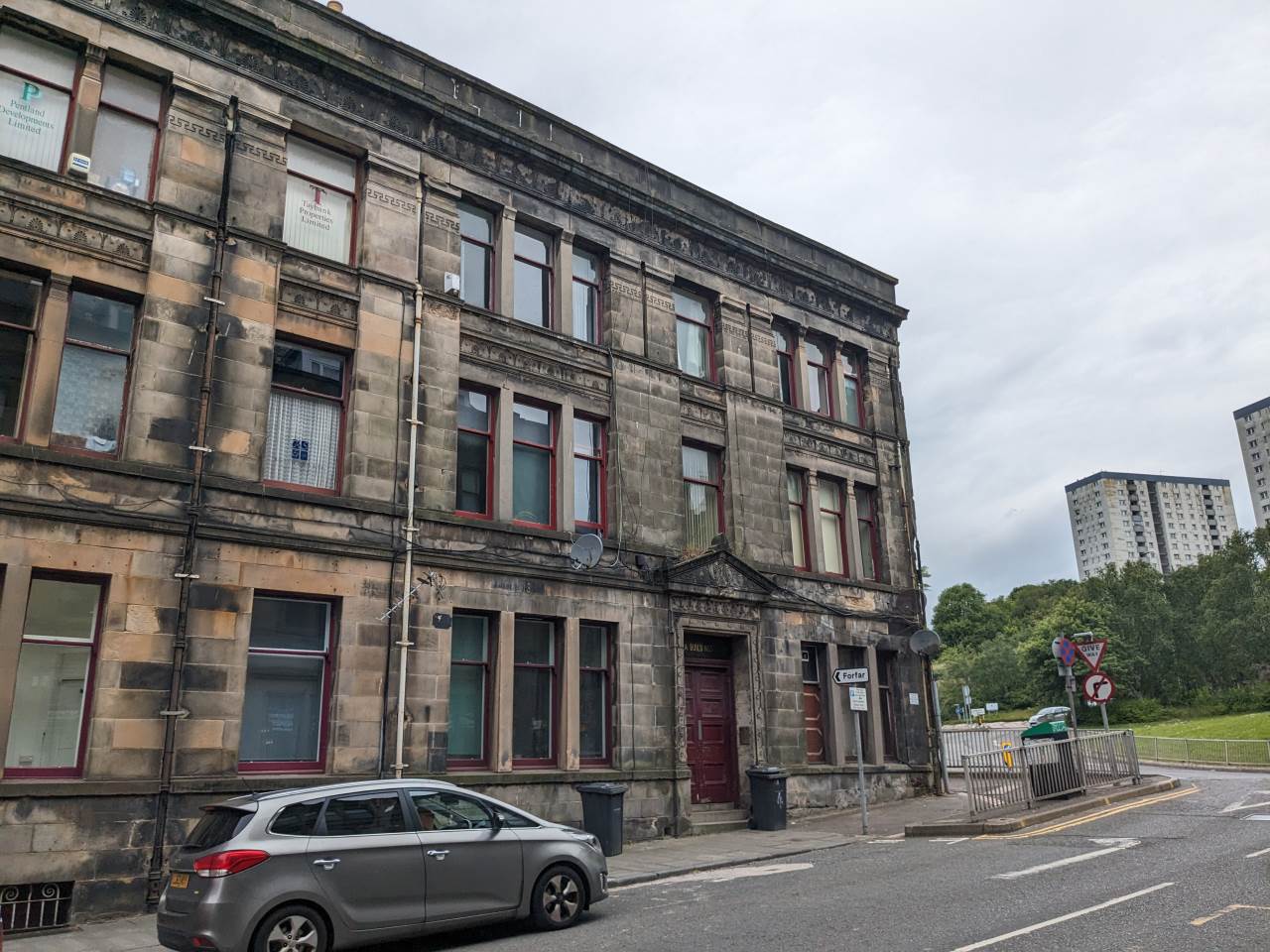 Flat Victoria Road in Dundee