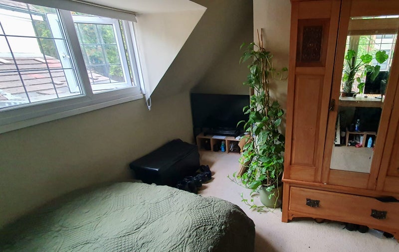 Room St Albans Road in Birmingham