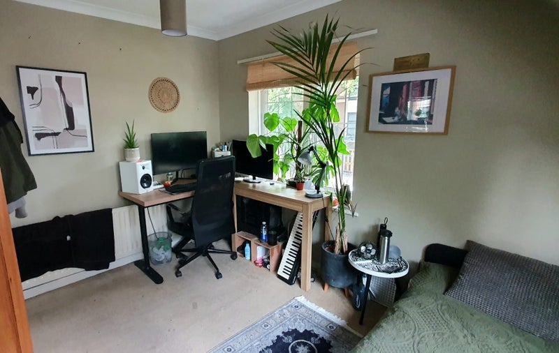 Room St Albans Road in Birmingham