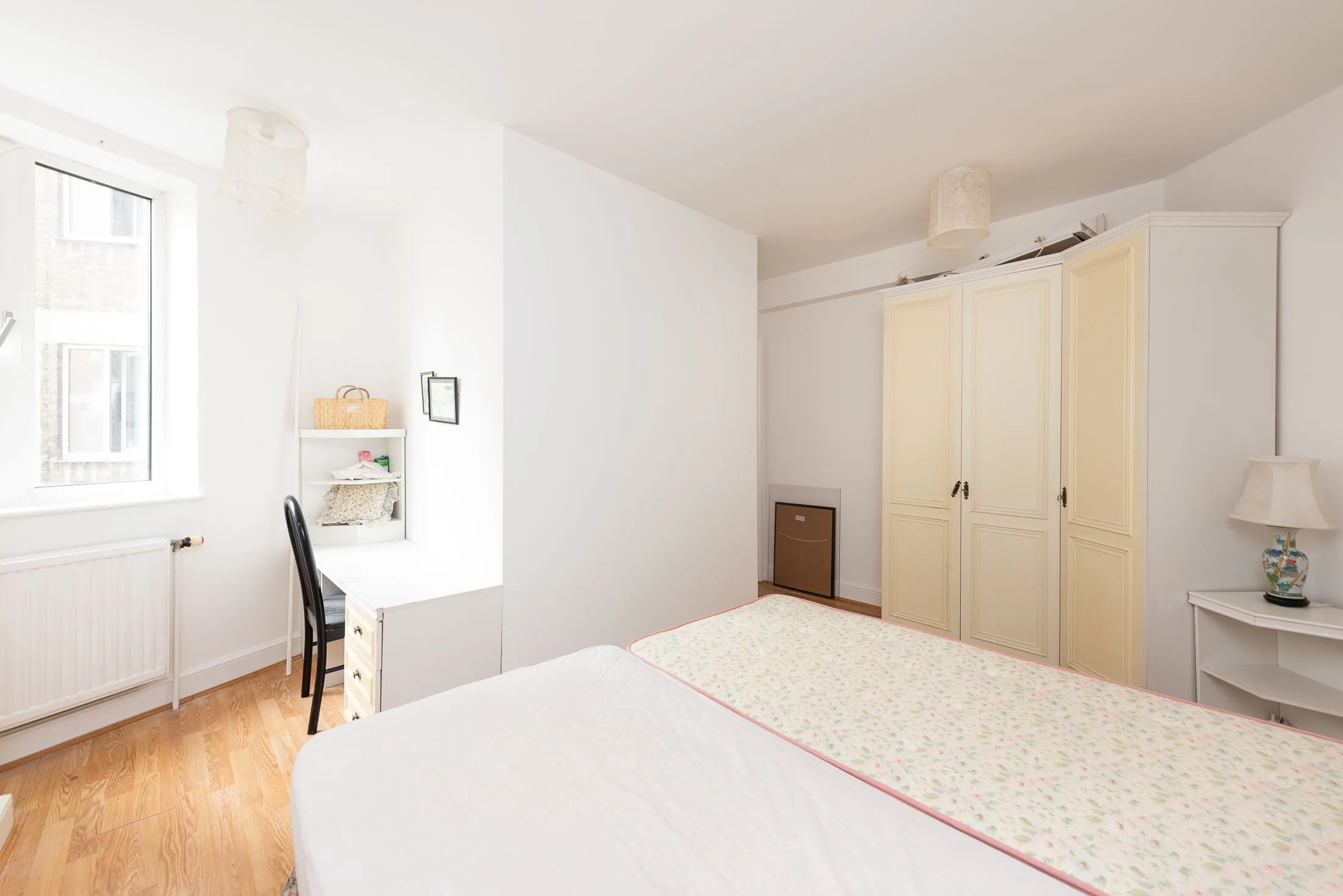 Flat Elystan Street in Greater London