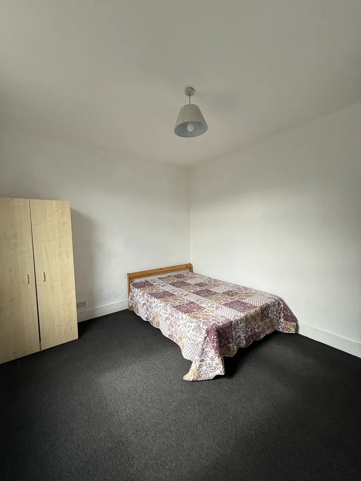 Flat Preston Road in Greater London