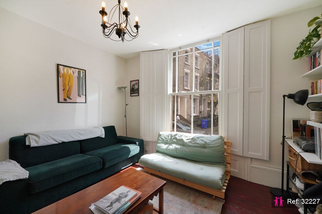 Flat Grosvenor Terrace in Greater London