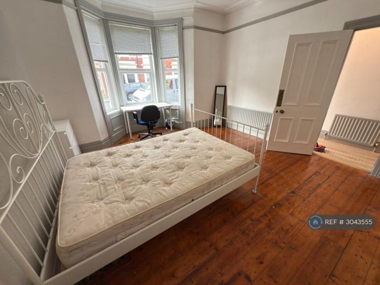 Flat Tavistock Road in Newcastle upon Tyne