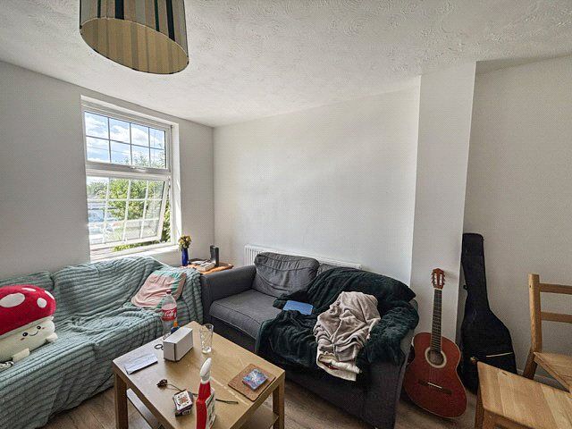 Room Victoria Street in Borough of Runnymede