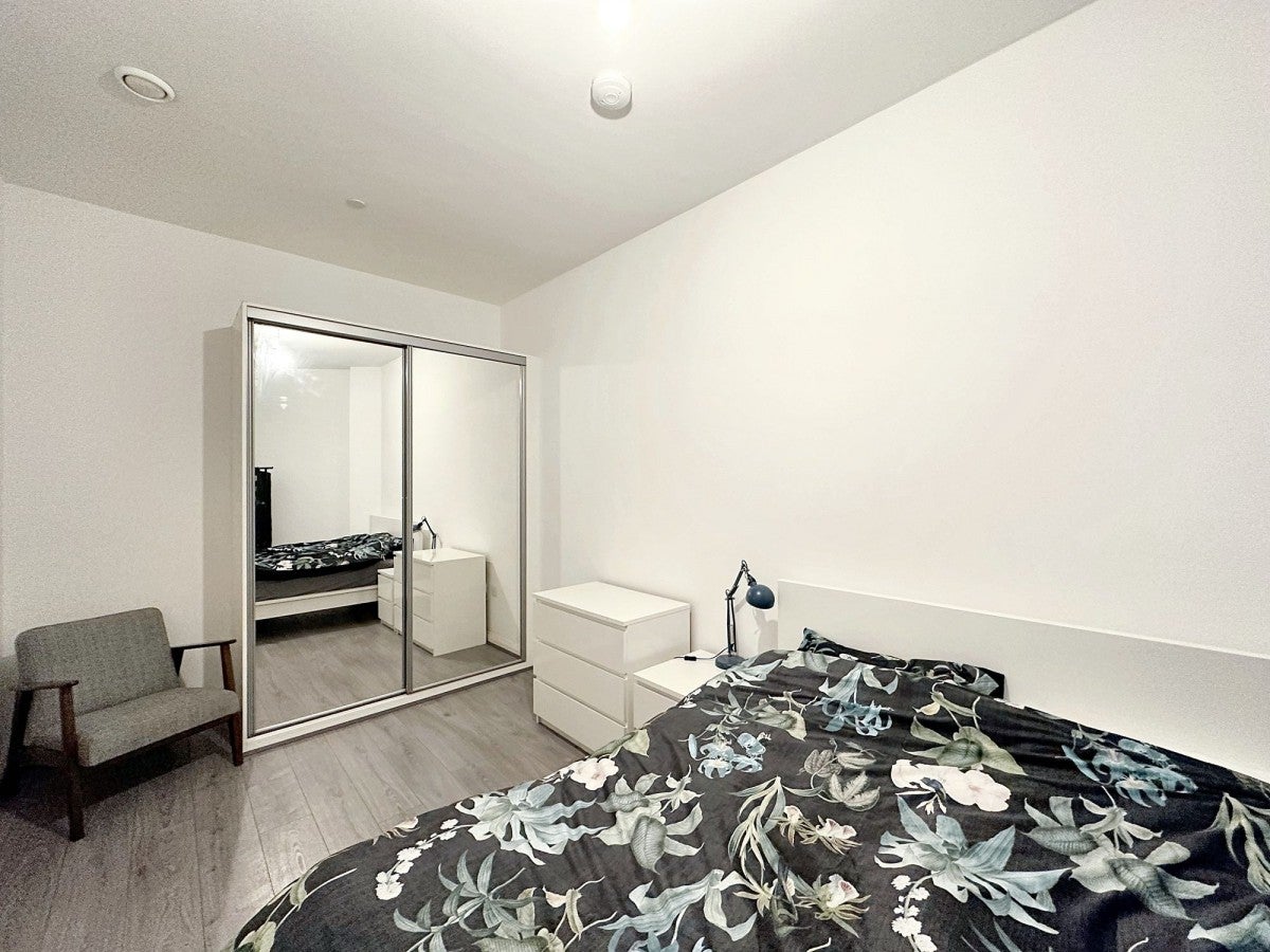 Flat Lower Precinct in Coventry