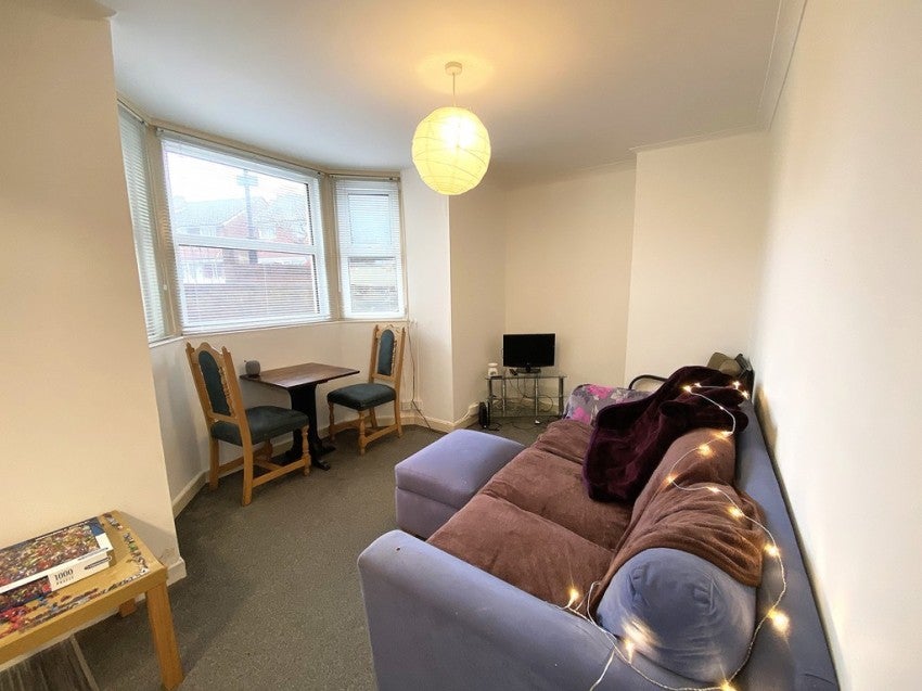 Flat Outram Road in Portsmouth