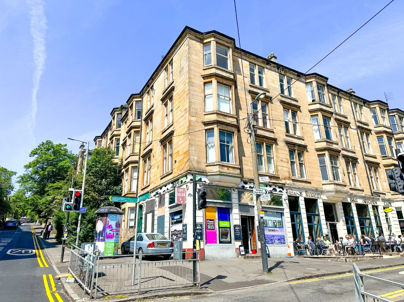 Flat Gibson Street in Glasgow